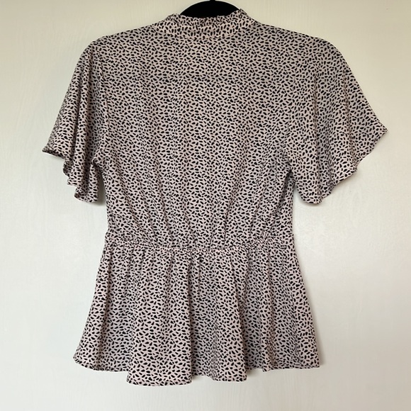 Monteau-Los Angeles S Faux Wrap Top with flutter sleeves and elastic waist - Picture 7 of 7